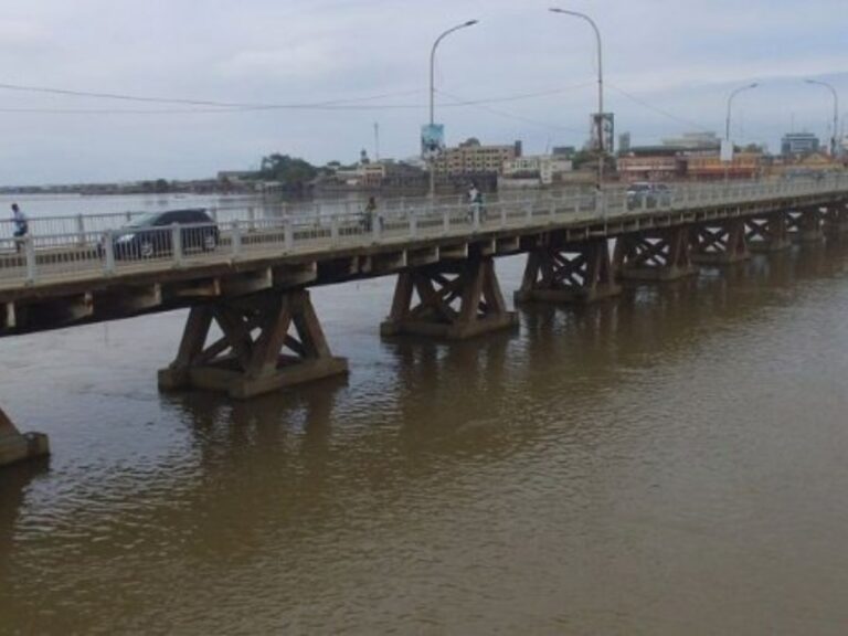 Bénin: l'ancien pont de Cotonou fermé à la circulation