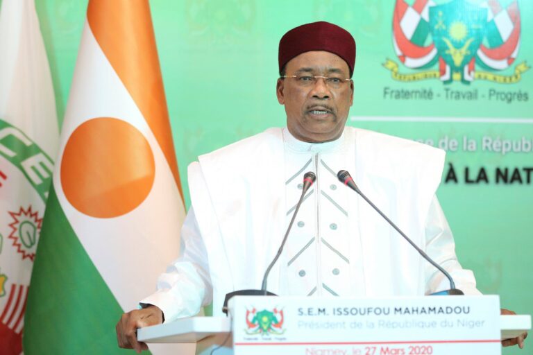 Mahamadou Issoufou porte plainte contre Sylvain Itté