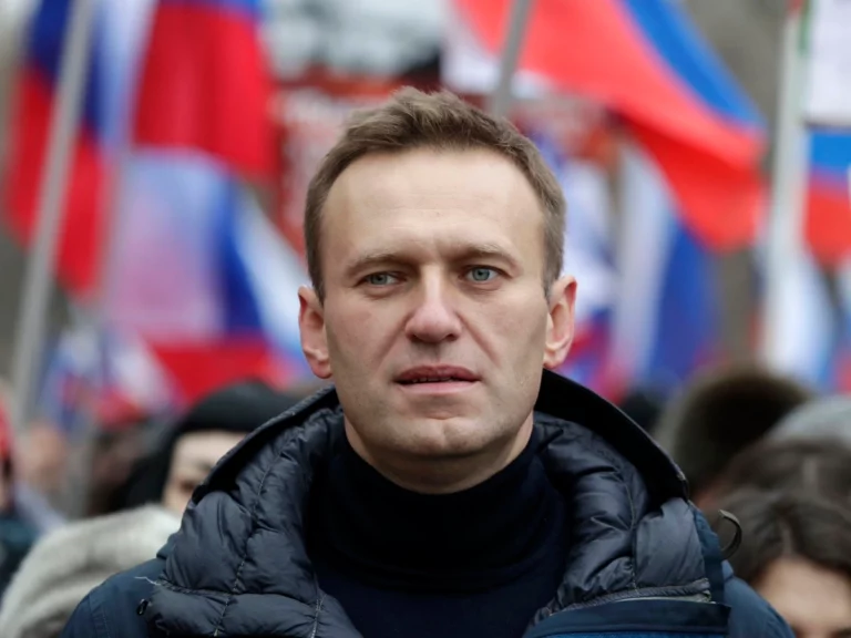 Alexeï Navalny, opposant de Vladimir Poutine meurt en prison