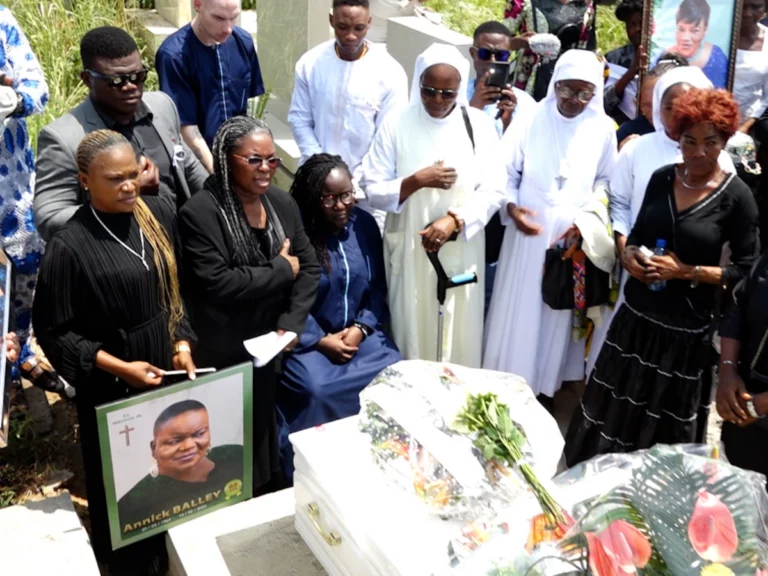 Annick Balley inhumée au cimetière PK14 de Godomey