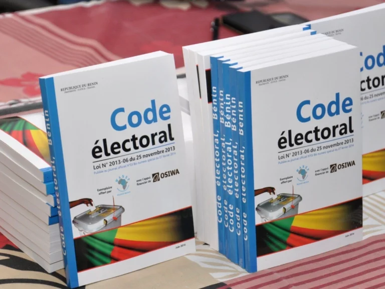 Code électoral: le gouvernement et Parlement refutent les allégations des démocrates