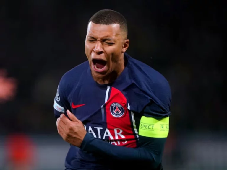 PSG: voici le palmarès impressionnant de Kylian Mbappé