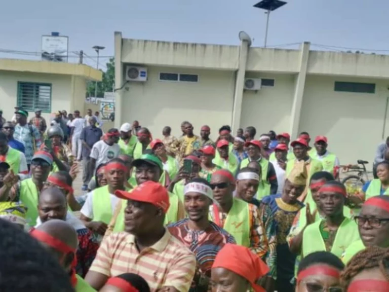 Bénin: le procureur justifie les poursuites engagées contre les 21 marcheurs déposés en prison