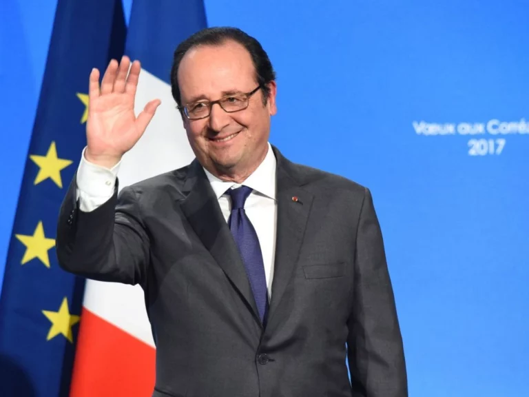 François Hollande candidat aux législatives anticipées en France