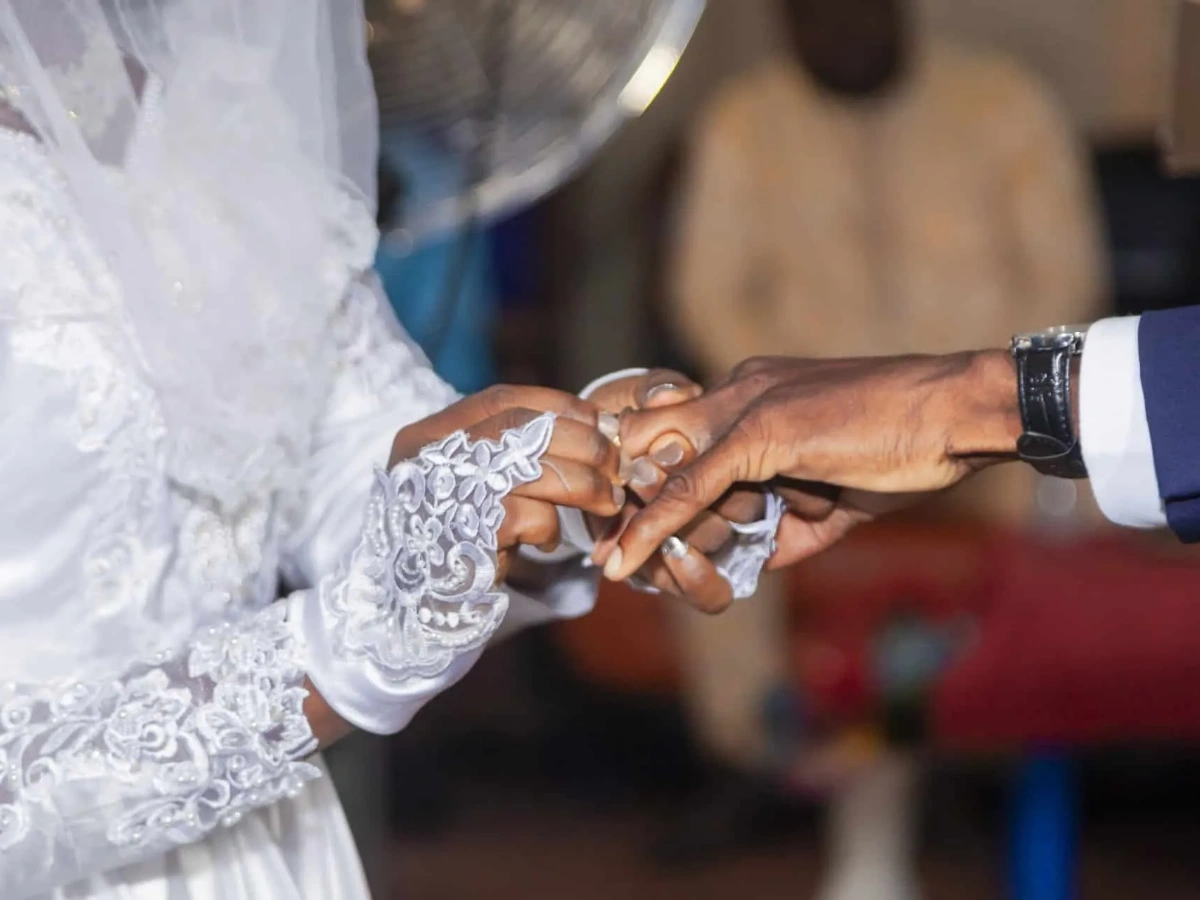 Bénin : adoption d'un décret sur le formulaire-type du questionnaire pour la célébration du mariage